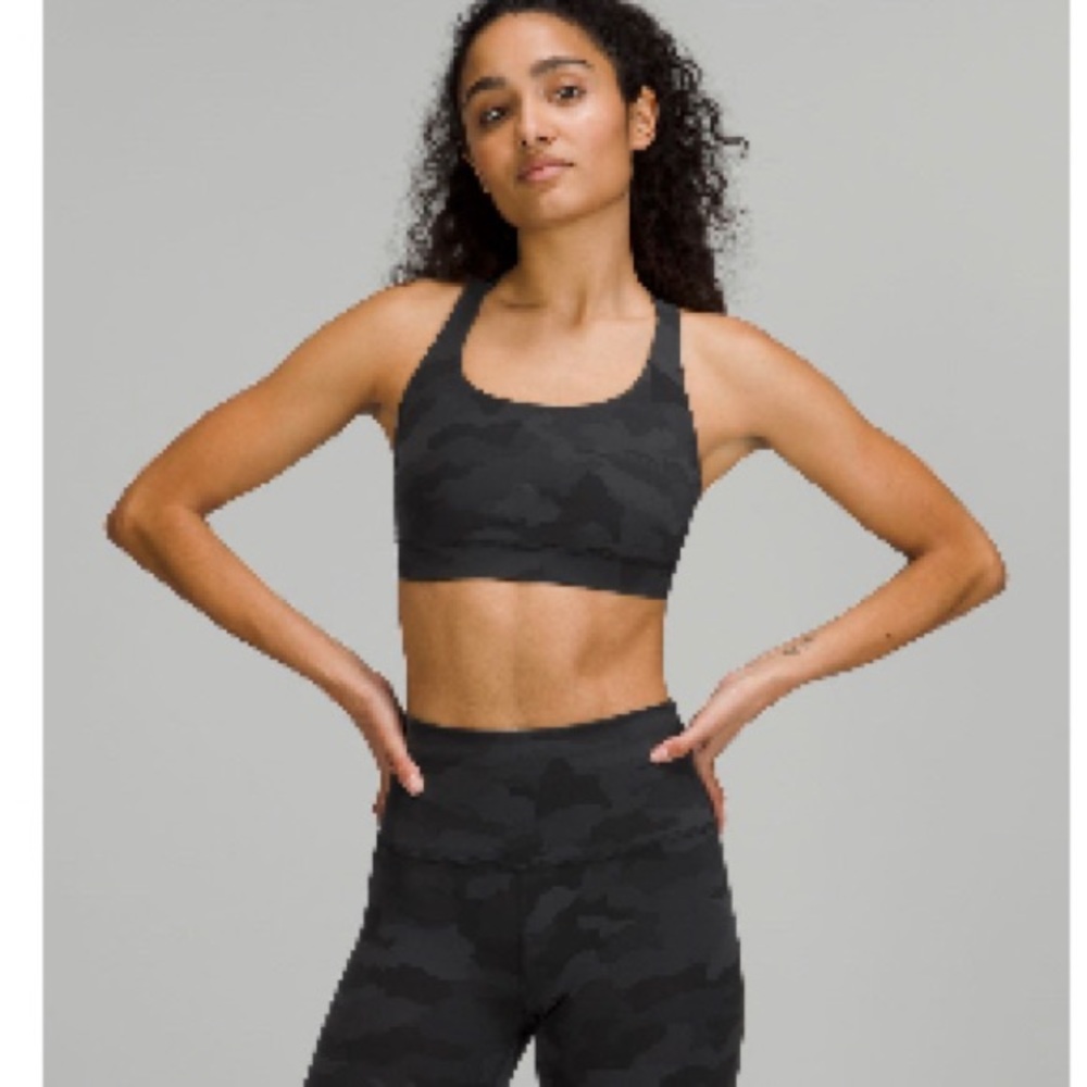 Lululemon camo sports bra